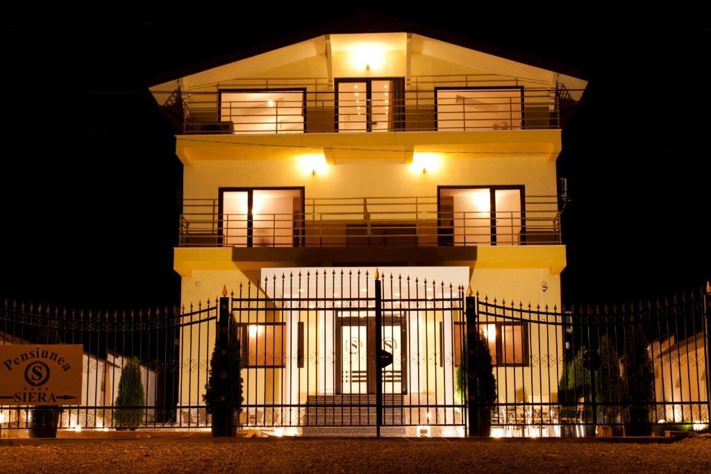 Pension Siera Năvodari Екстериор снимка